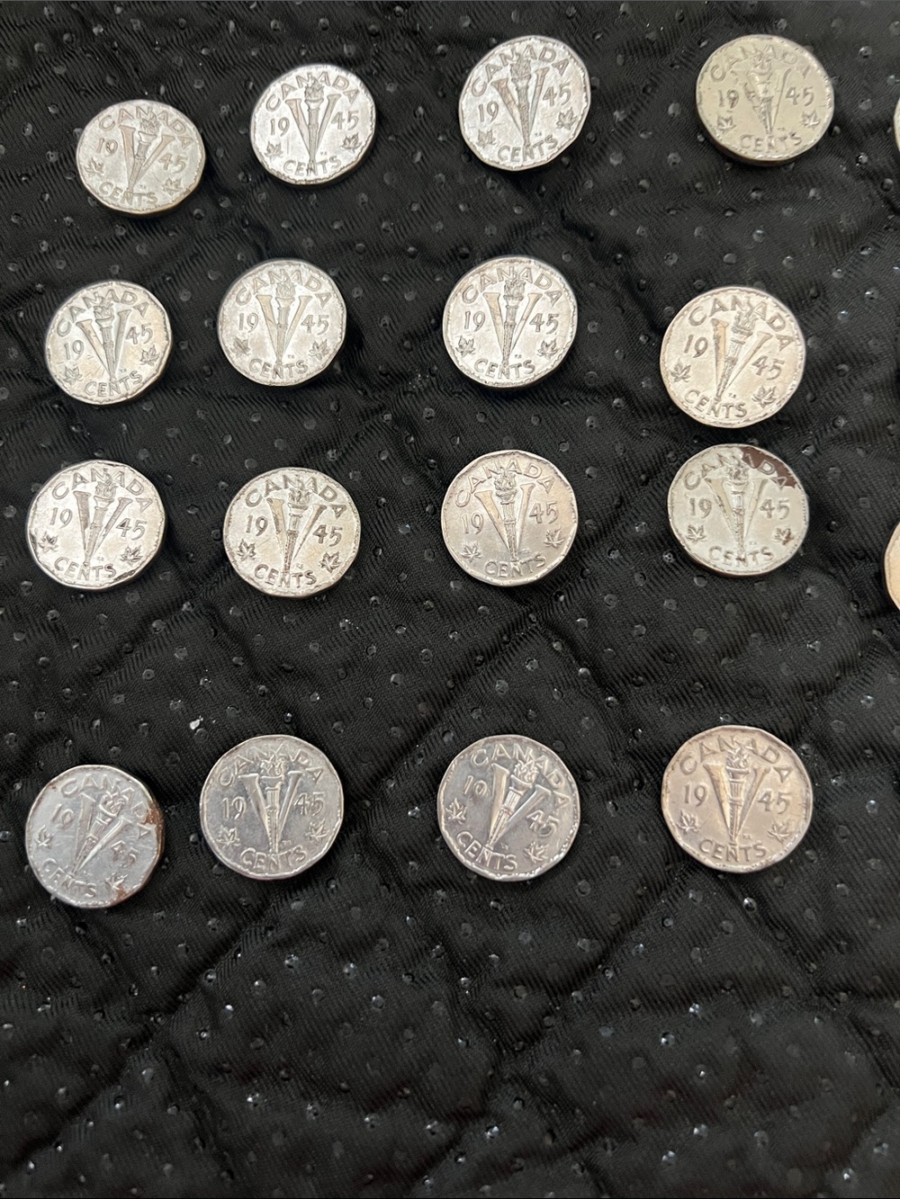 Bulk Lot of 36 Vintage WWII 1945 Canadian Victory 5¢ Nickels 🇨🇦